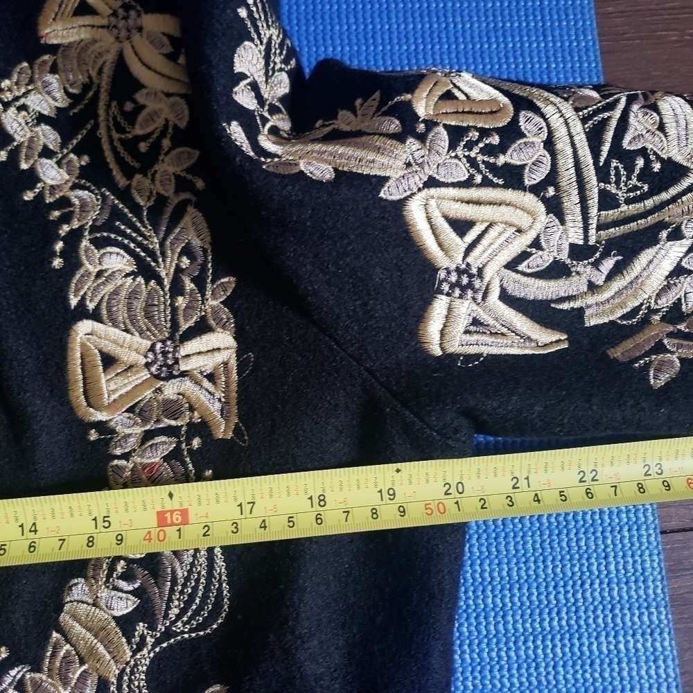 Embroidery Wool Coat - Picture 12 of 16